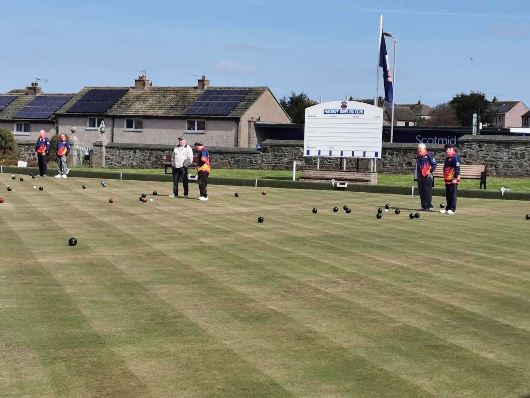 The annual President v Vice-President Competition was played at Macduff Bowling Club.