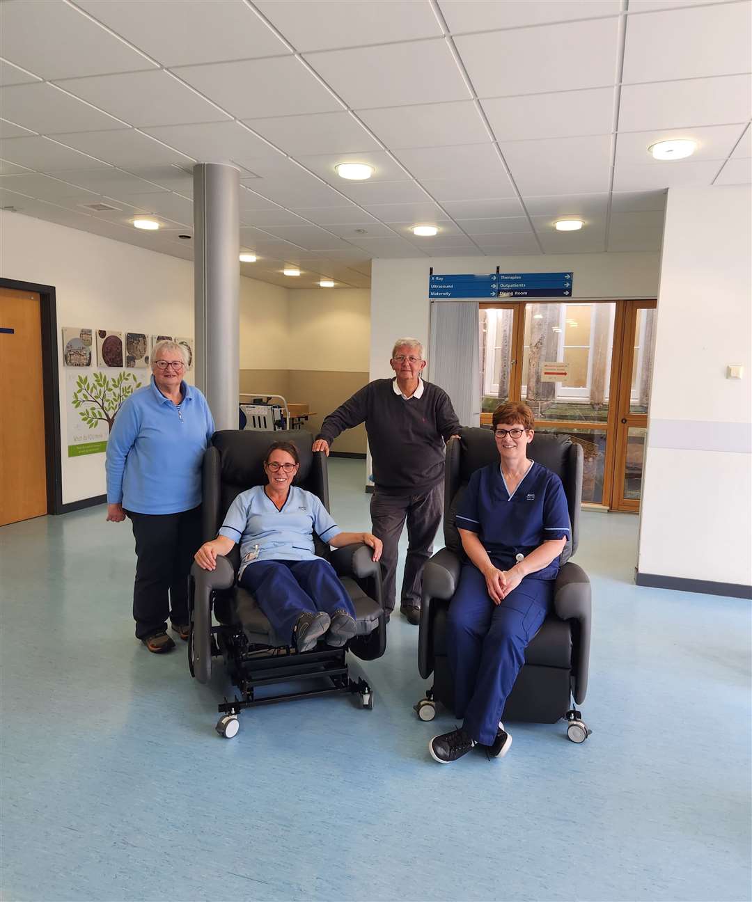 The Friends of Chalmers Hospital group has supplied the GP ward with two reclining chairs.