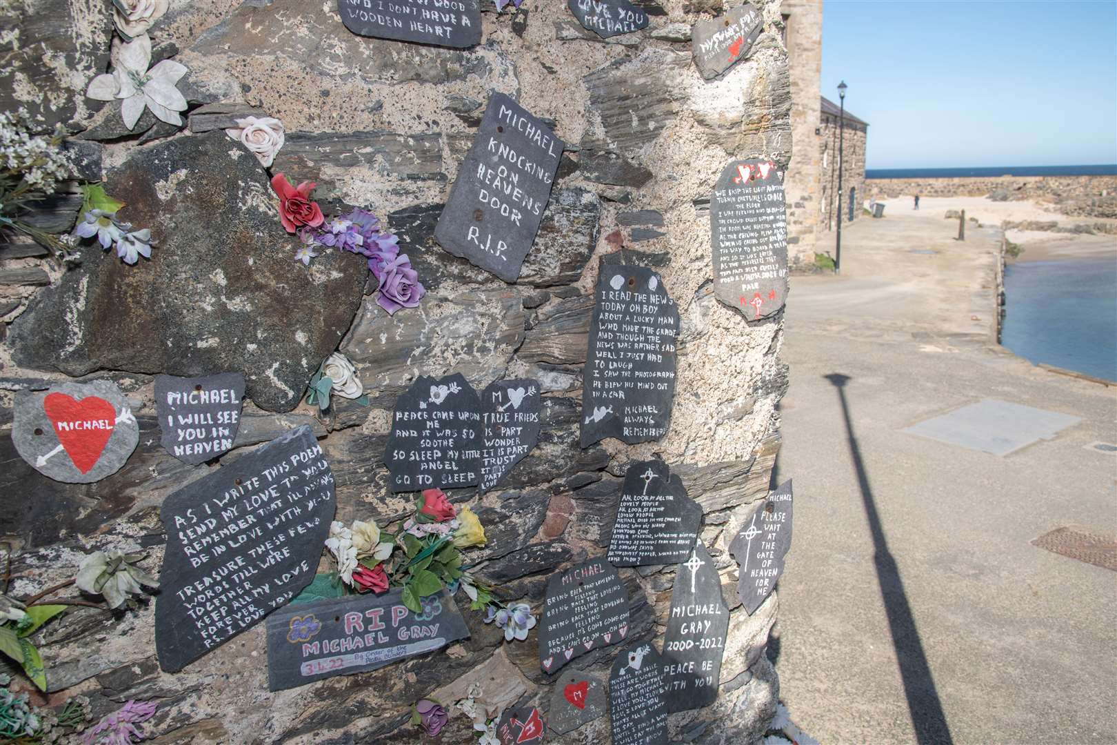 Tributes to Peaky Blinders' Michael Gray at Portsoy, a year to the day that he was killed on the TV series. ..Picture: Daniel Forsyth..