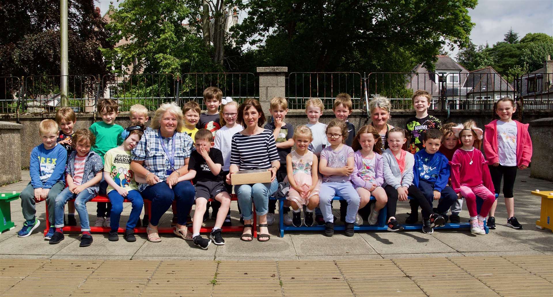 Ellon Primary pupils and staff said farewell to P1 teacher Anne Cowie on the last day of school. Picture: Phil Harman