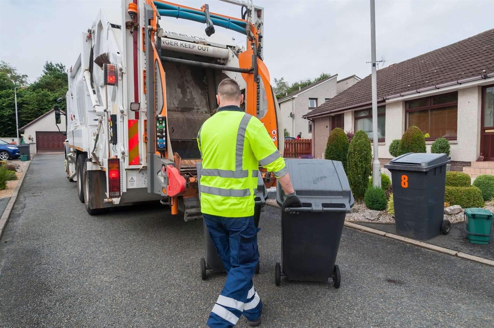 Councillors are being asked to approve a change to household bin collections in Aberdeenshire which will see them move to a three-week cycle.