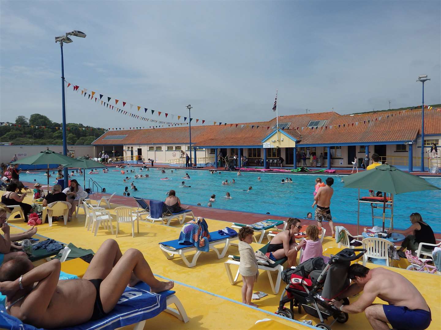 Stonehaven pool is set to welcome back users
