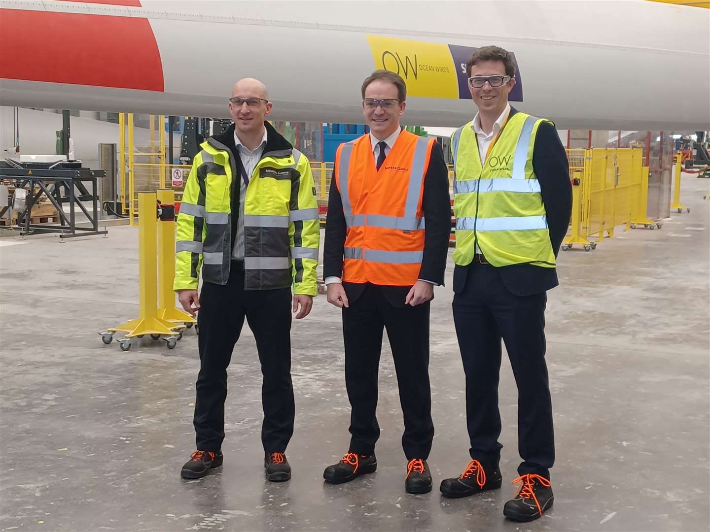 (From left) Andy Sykes (Plant Director, Siemens Gamesa), Gareth Davies MP, (Exchequer Secretary to the Treasury) and Adam Morrison (Ocean Winds UK Country Manager).