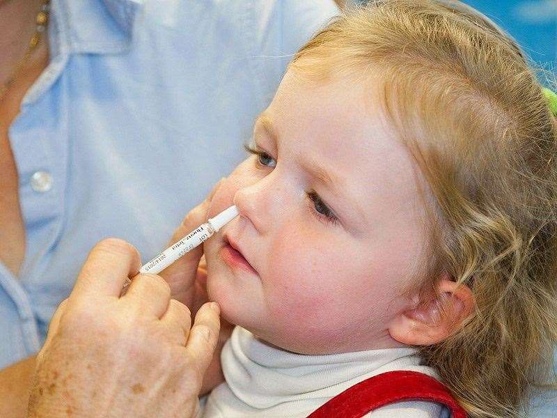 Flu vaccine for youngsters is administered nasally