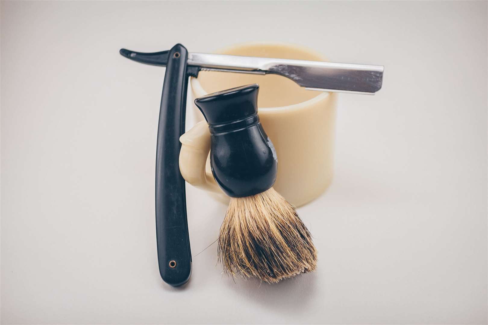 Beard of all types will benefit from a grooming kit. Picture by: Josh Sorenson, Pexels.