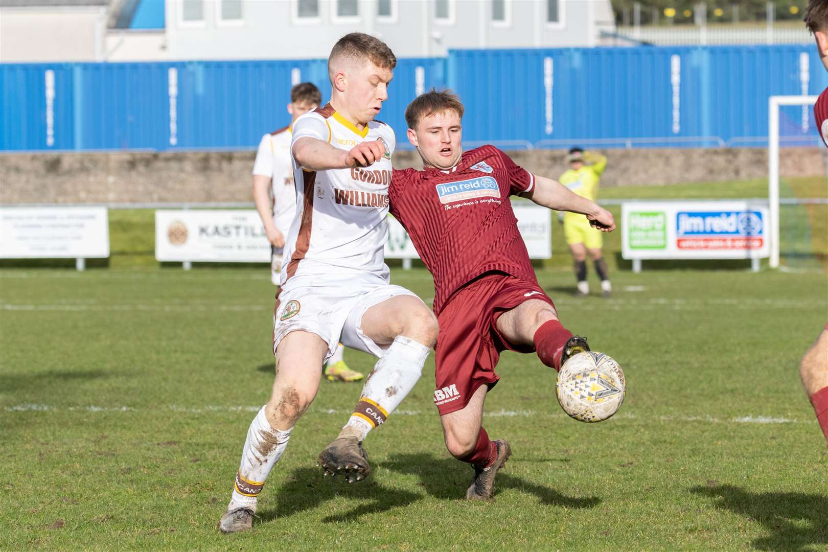 Liam Duncan challenges Forres opponent Craig MacKenzie. Picture: Beth Taylor.