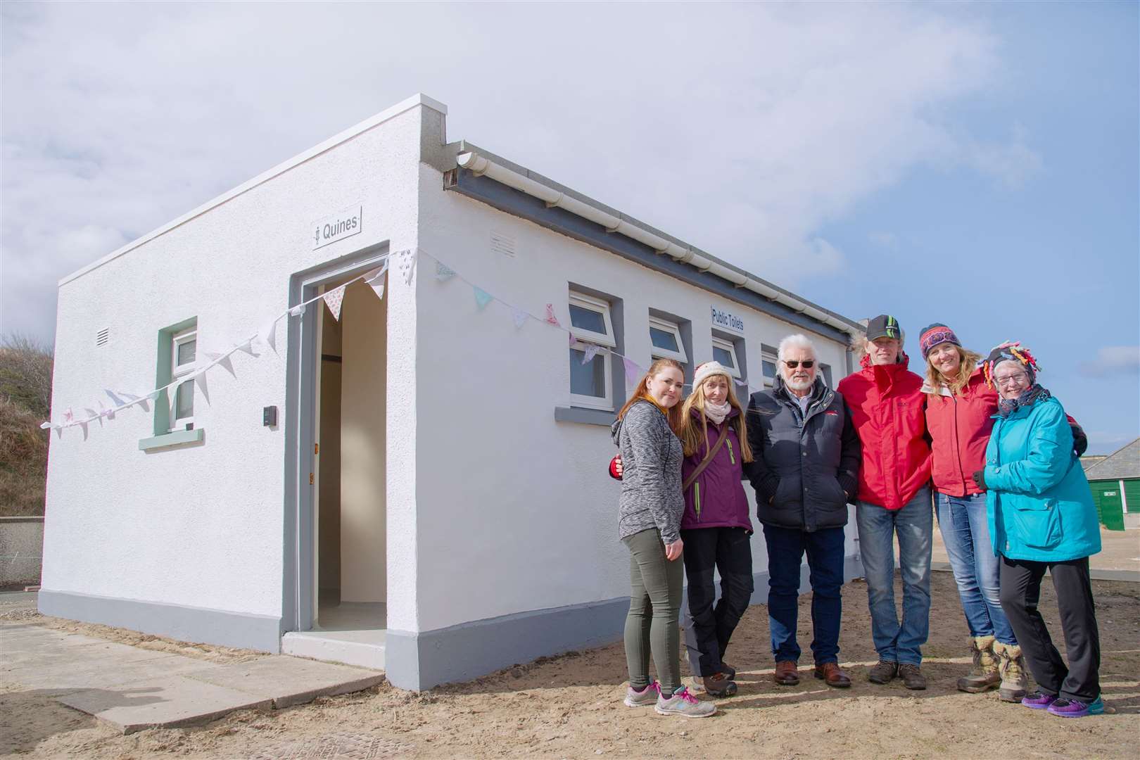 Open for business...celebrating the reopening of the Cullen links toilets are Friends of Cullen committee members (from left) Claire Emson, Sue Cave, Bob Harper, Leigh Cave, Julie-Ann Drake and Lizabeth Williamson. Picture: Daniel Forsyth. Image No.043589.