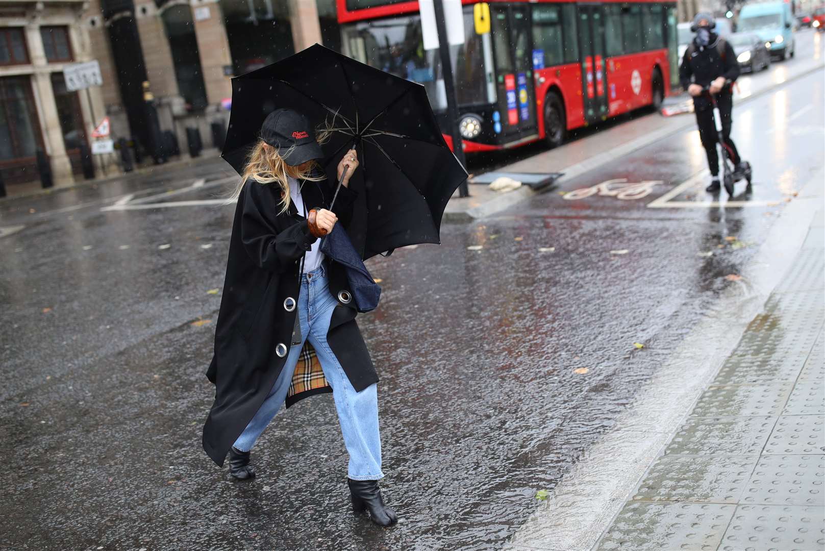 It was a blustery commute on Friday morning (Aaron Chown/PA)