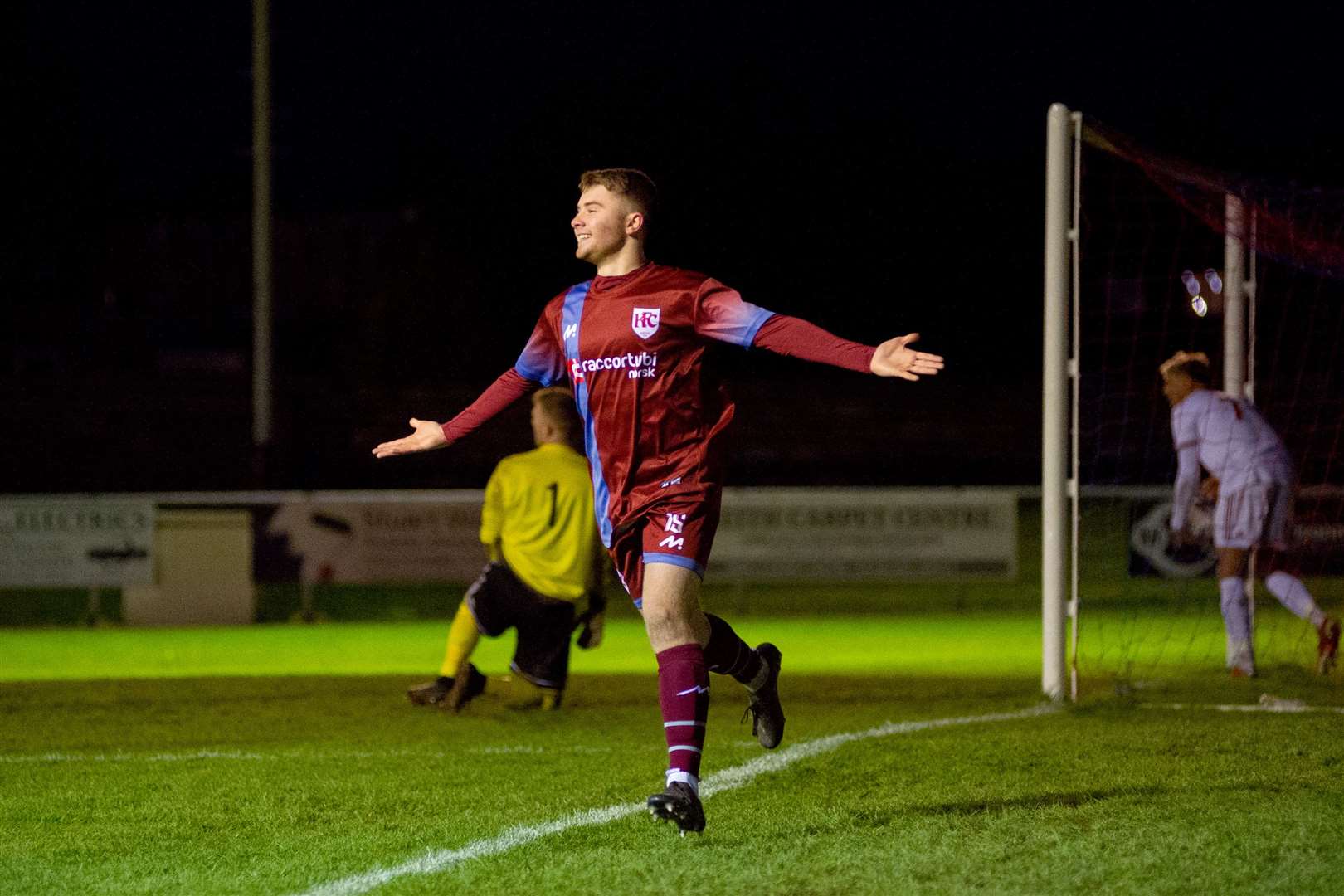 Keith's Scott Gray scores the equaliser in his team's 4-2 victory over Hill of Beath Hawthorn in the first round of the Scottish Cup. Picture: Daniel Forsyth..