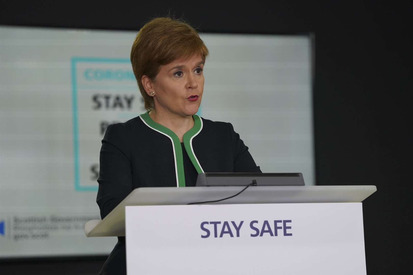 The First Minister has issued a final warning to professional footballers