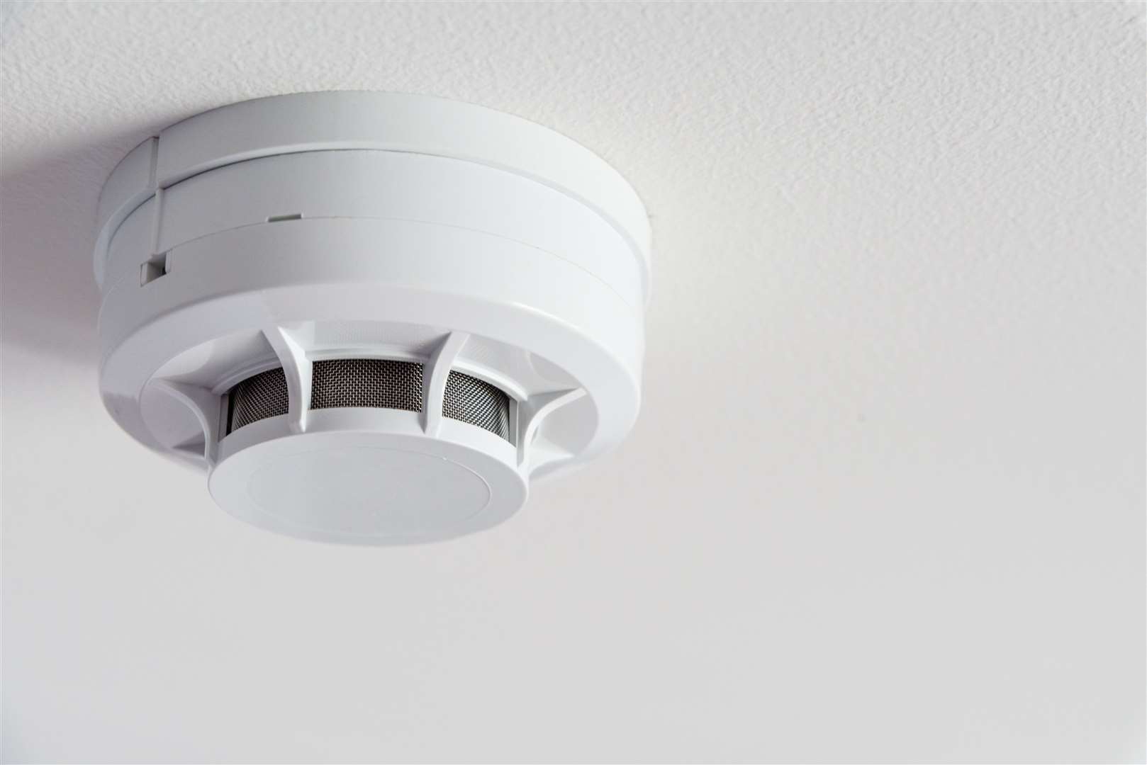 Moray Council will be upgrading smoke, heat and carbon monoxide alarms in council homes to meet new legal safety standards.