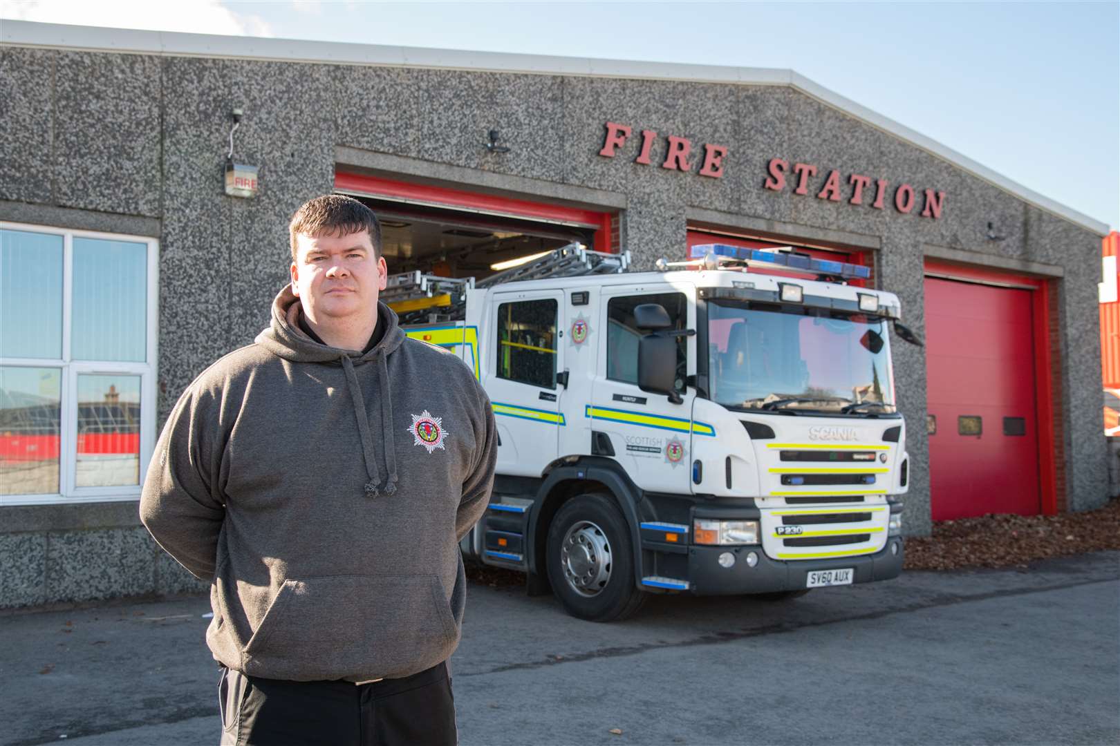 Huntly firefighter Mark Allan is driving a fire engine to the Ukrainian border for the Scottish Emergency Rescue Association. Picture: Daniel Forsyth.