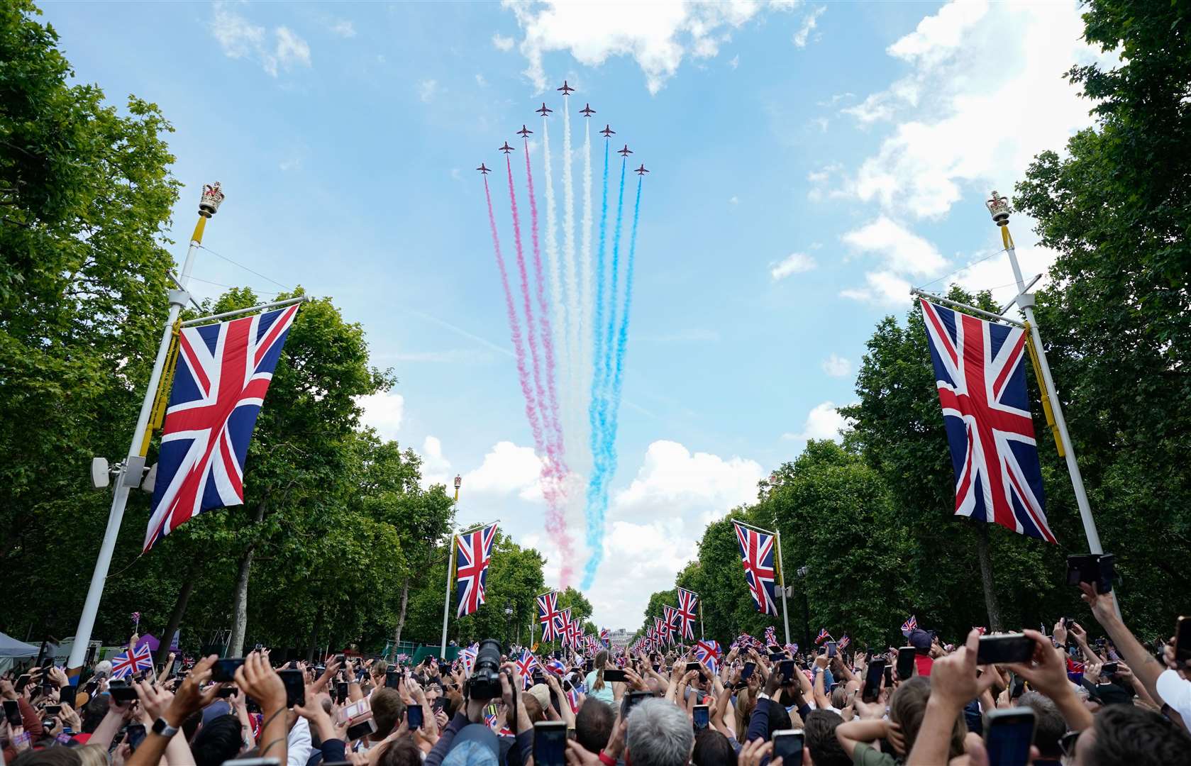 The Red Arrows perform a fly past along the Mall on the first day of the Platinum Jubilee celebrations (Andrew Matthews/PA)