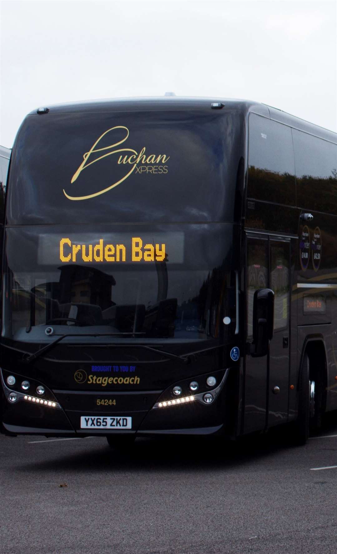 Councillor Stephen Smith has called for services between Cruden Bay and Peterhead to be reinstated.