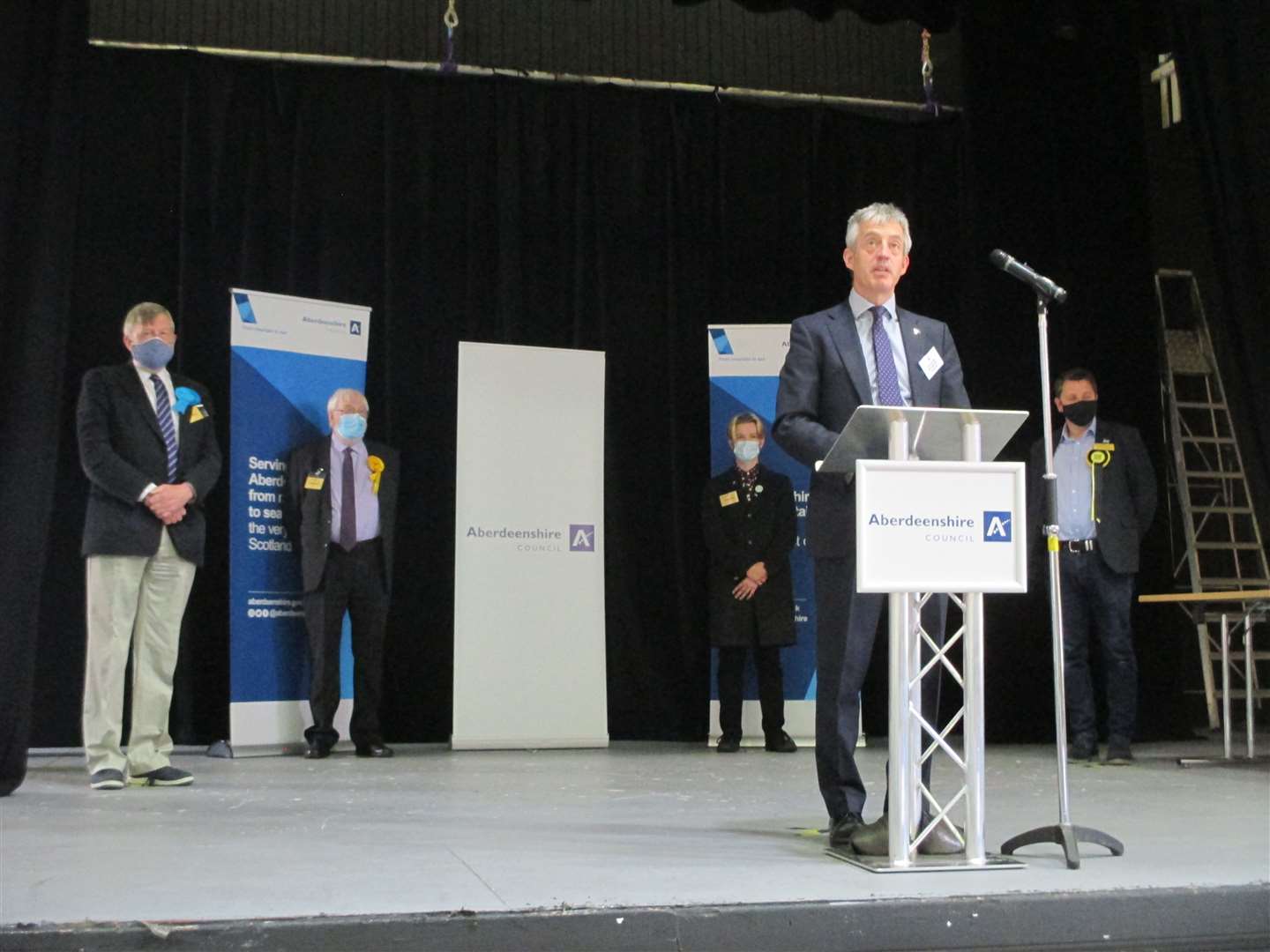 Returning officer and Aberdeenshire Council chief executive Jim Savege announces the result at Inverurie Town Hall.