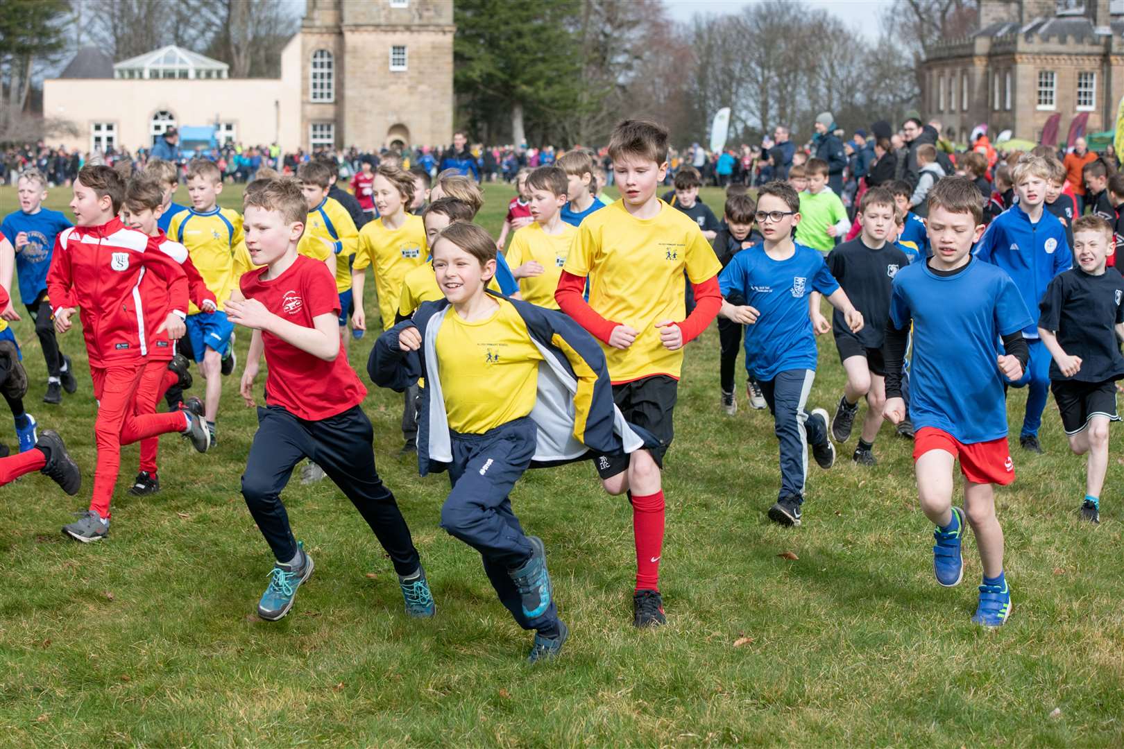 EL_PR Cross Country 2024 13Start of the Primary 4/5 Boys race.Active Schools Primary Cross Country 2024, held at Gordon Castle, Fochabers. Picture: Daniel Forsyth.