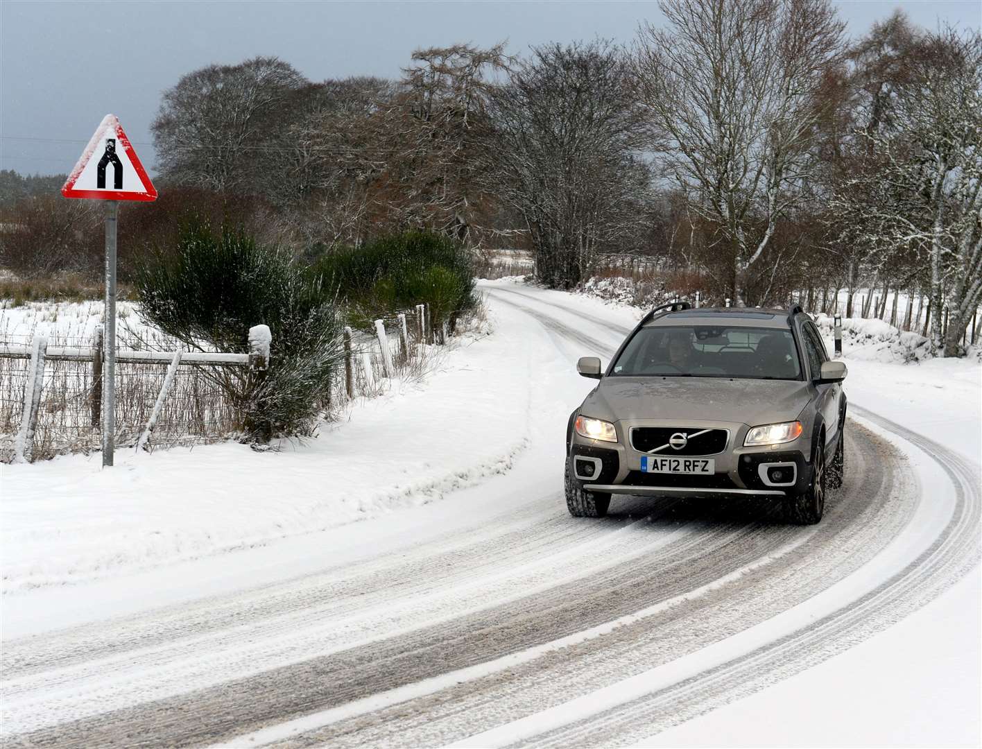 A snow warning has been issued for parts of the Highlands, Moray, Aberdeenshire, the Northern Isles and Lewis & Harris. Picture: Gary Anthony.