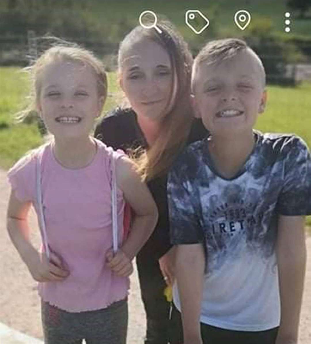 Terri Harris (centre), 35, John Paul, 13, and Lacey, 11, were murdered by Bendall (Derbyshire Constabulary/PA)
