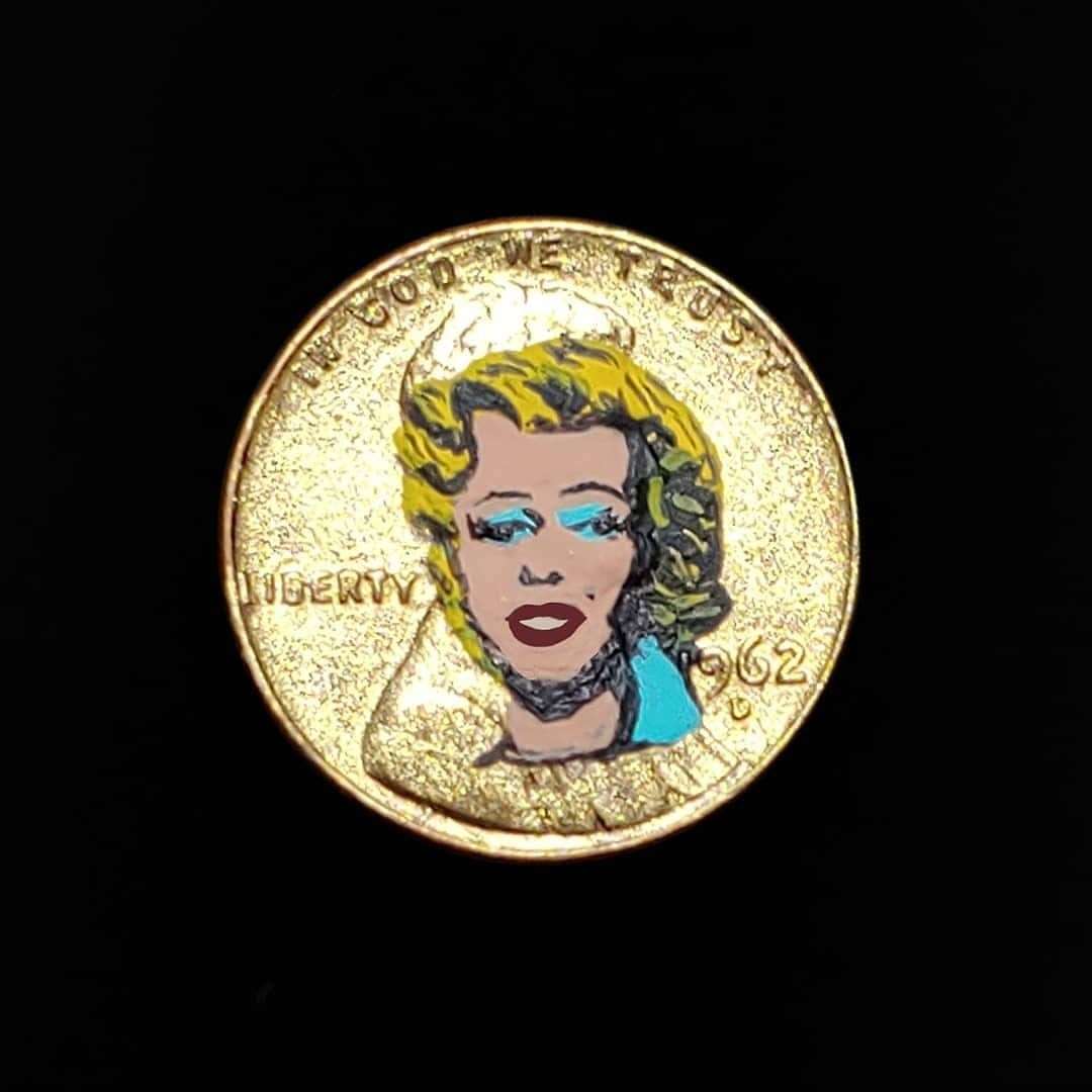 Cody TheCreative’s Gold Marilyn, which was inspired by Warhol’s distinct style and painting of her (Cody TheCreative/Penny Pop Art)