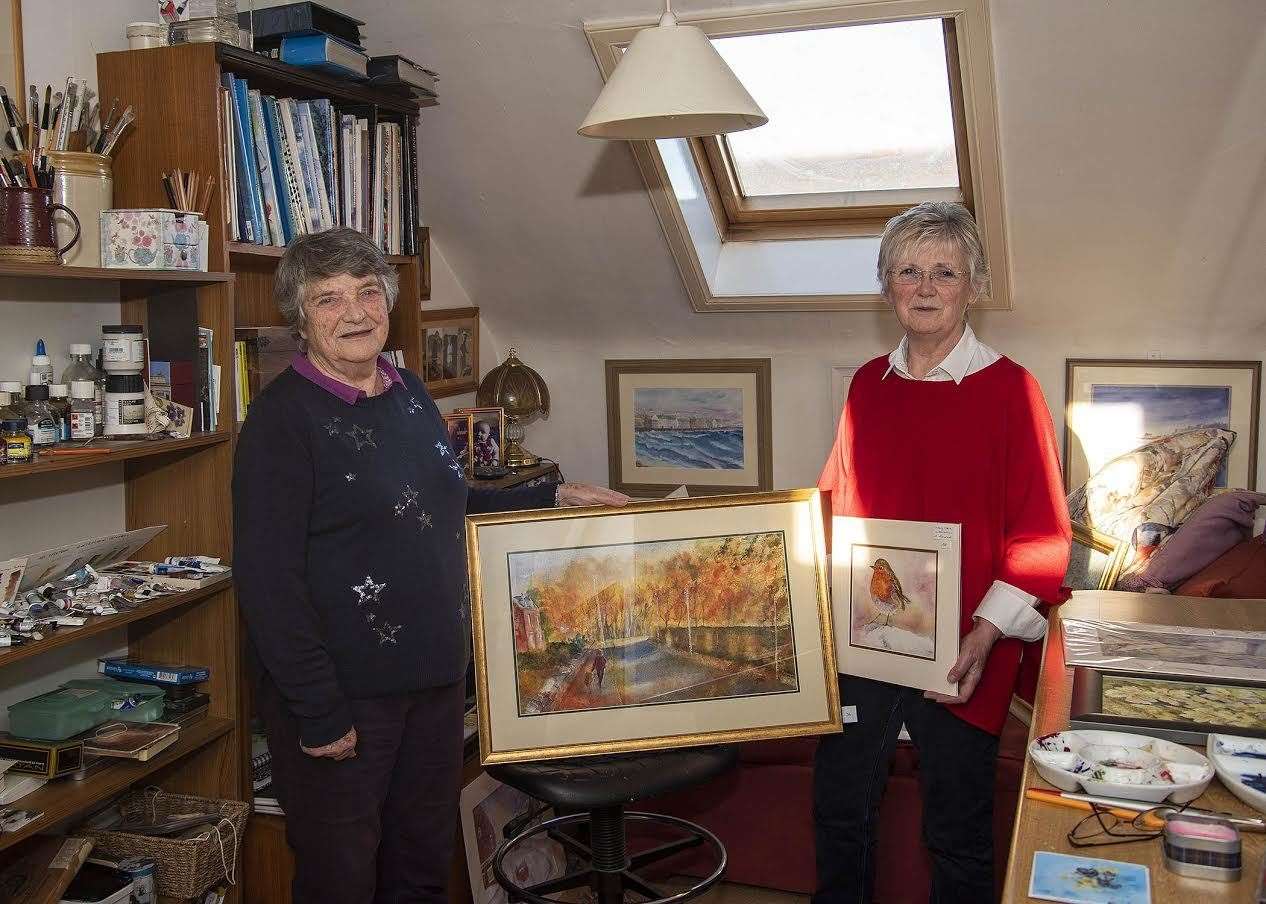 Turriff artists Janette McMaster and Anne Rendall took part in the inaugural festive event. Picture: George Murdoch