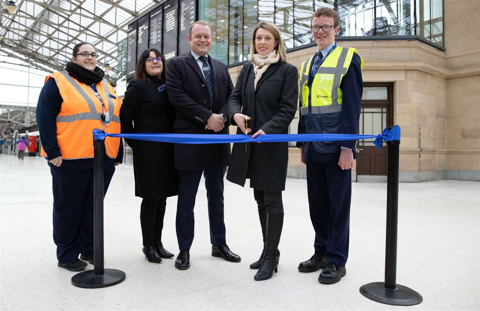 Aberdeen station staff members Nicola and Ross with Kirsty Devlin, ScotRail Head of Projects, Alex Hynes, managing director of Scotland’s Railway and Transport Minister Jenny Gilruth MSP.