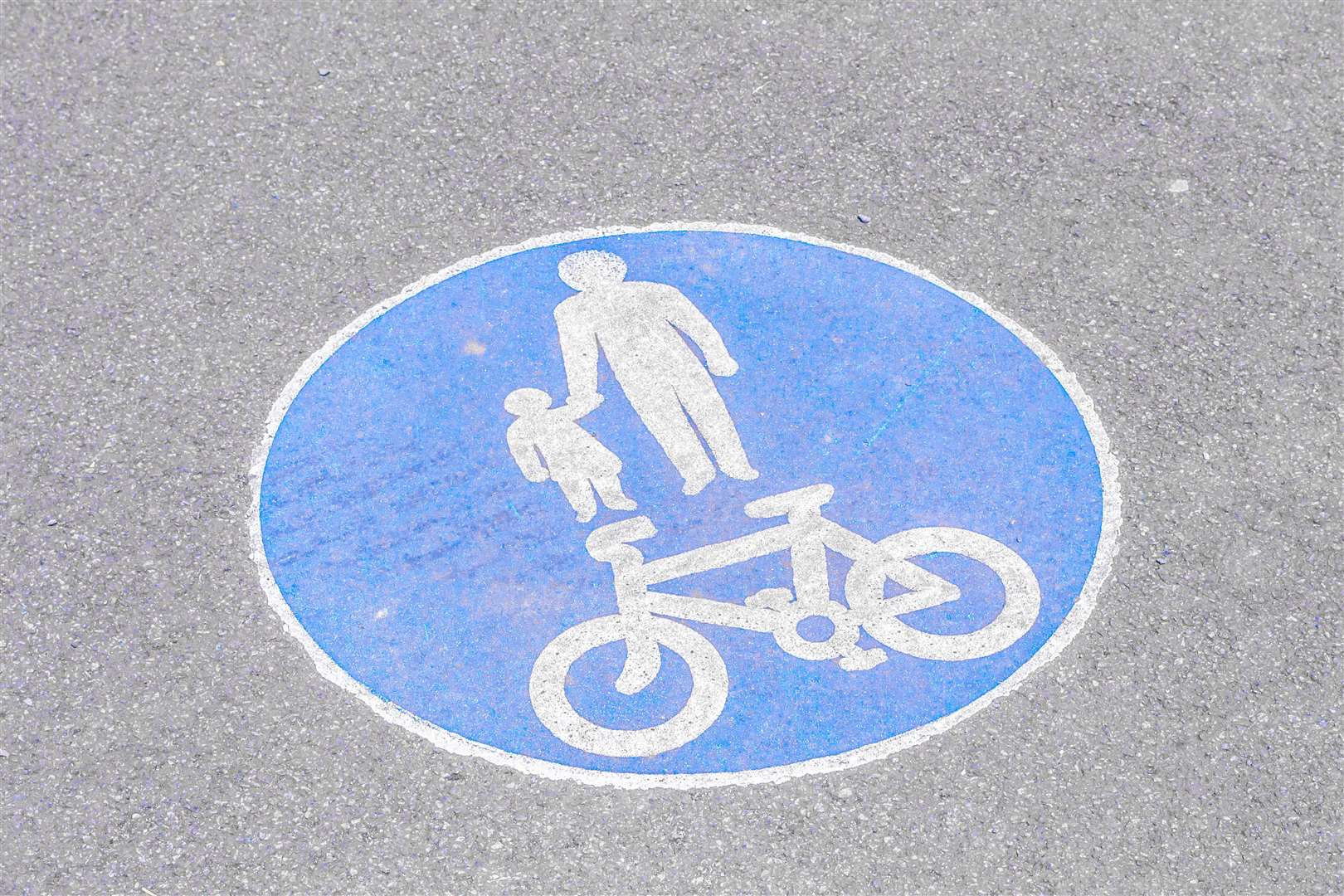 A Nestrans survey has shown a large increase in people walking and cycling.