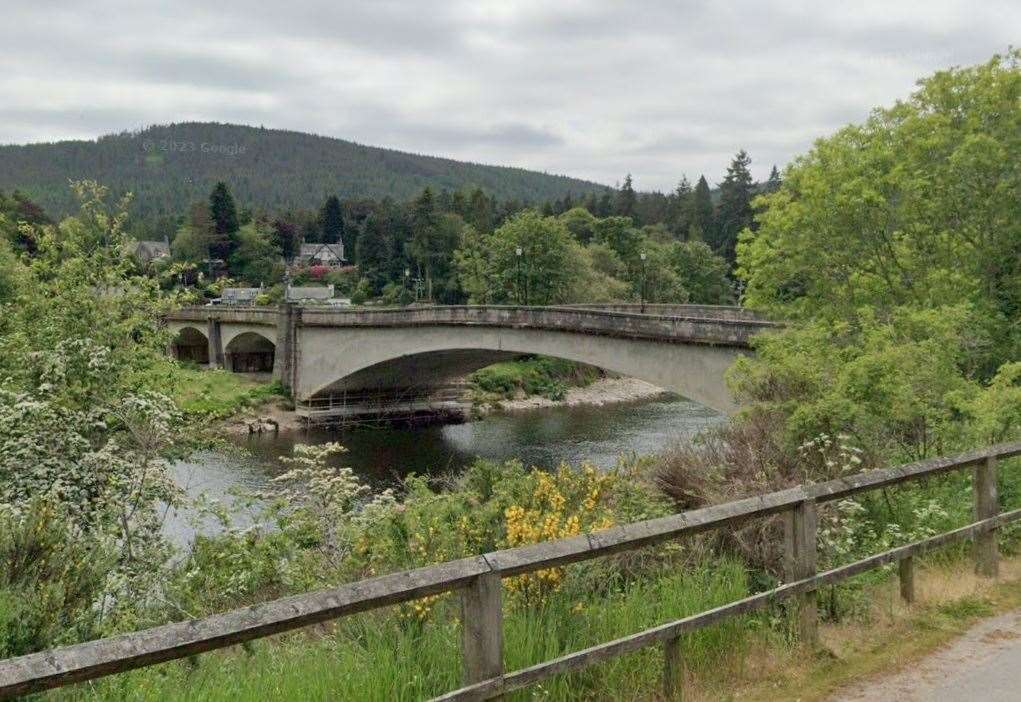 Aboyne bridge will be closed to traffic for the foreseeable future.