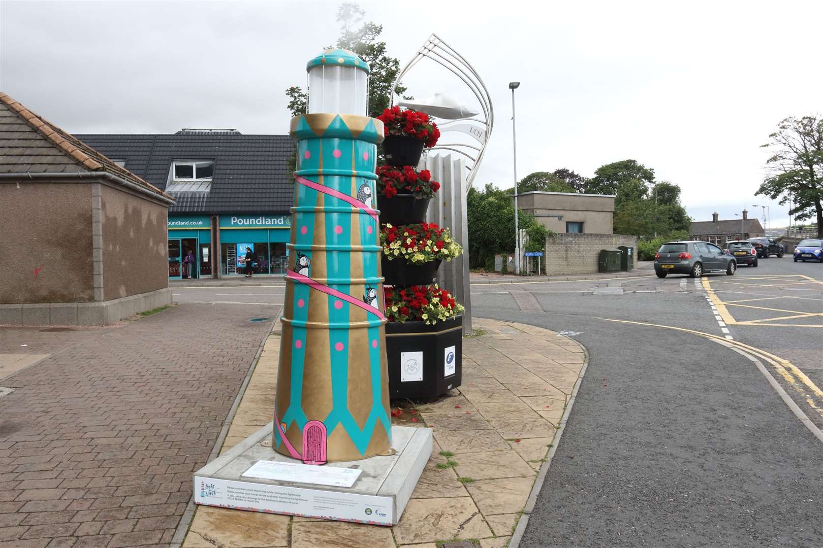 Puffin Playground sold for £3600.