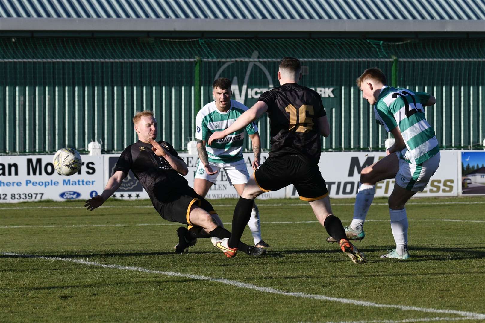 Lyall Keir scores Buckie's opener. Picture: Daniel Forsyth