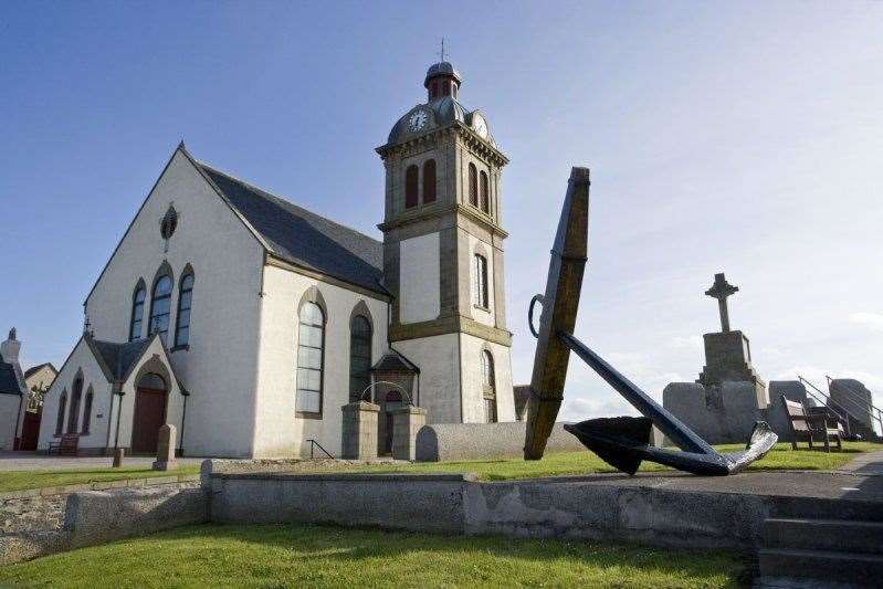 Macduff Parish Church is holding its services and other sessions online.