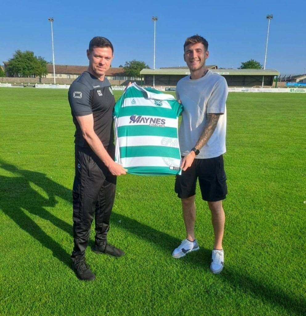 Buckie Thistle manager Graeme Stewart with new signing Darryl McHardy. Picture: Buckie Thistle Facebook