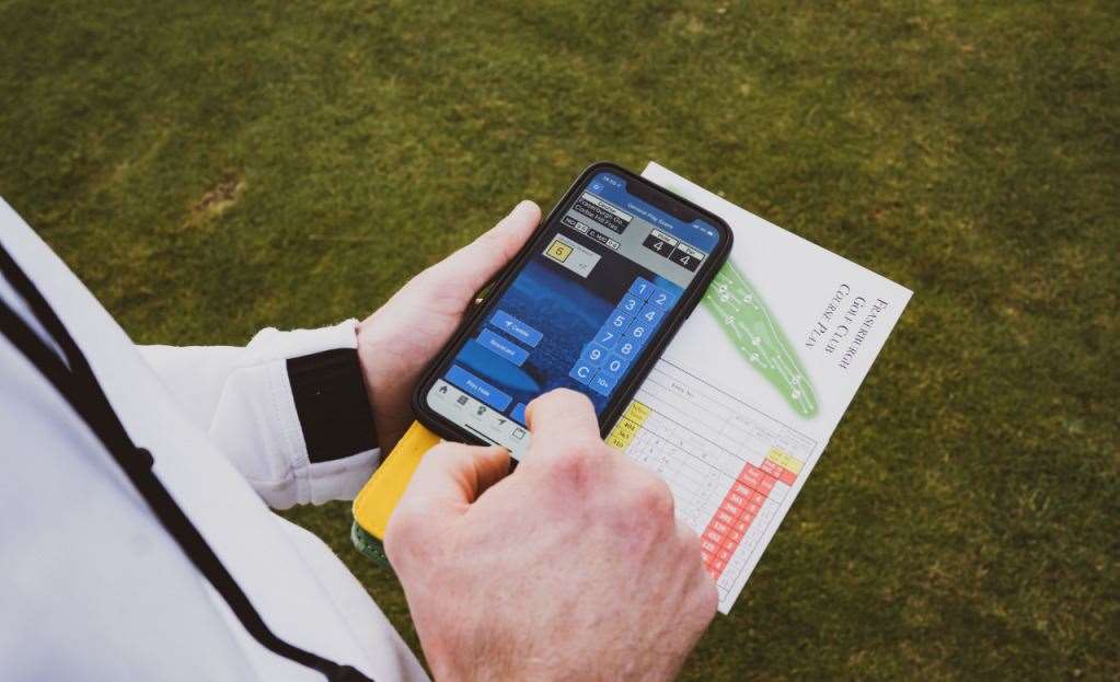 The Scottish Golf app allows golfers to book tee times online and get an open play handicap.