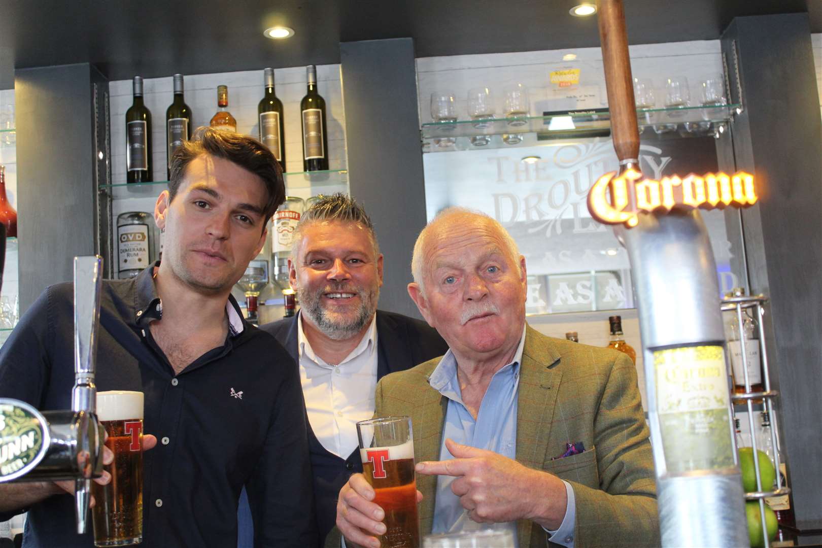 Emmerdale stars Lawrence Boyd (left) and Chris Chittal were welcomed to the Drouthy Laird by mine host Laird Parker on Saturday. Picture: Griselda McGregor