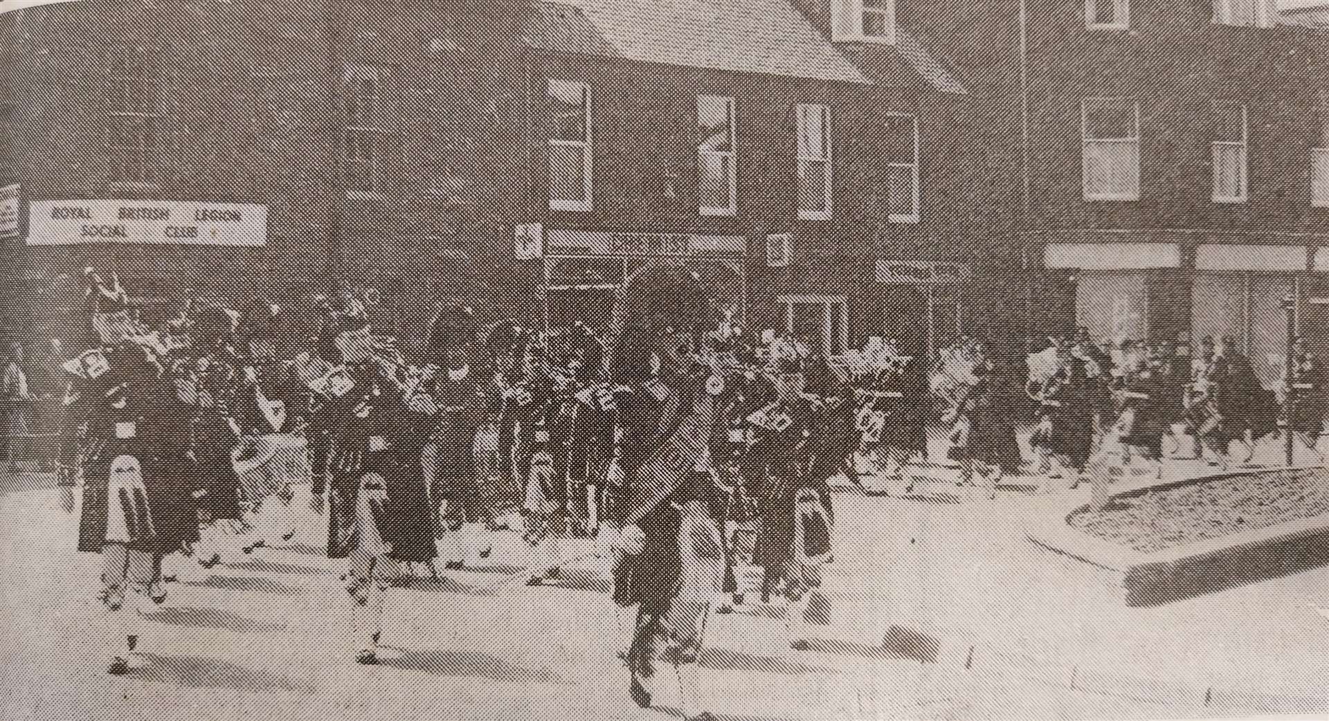 The Gordon Highlanders made a surprise appearance, parading through Turriff town centre. (Turriff Advertiser 1988)