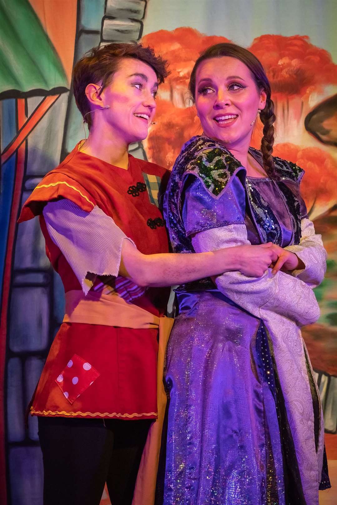 Mallory Black and Kirsten Rennie as Aladdin and Princess Jasmine.