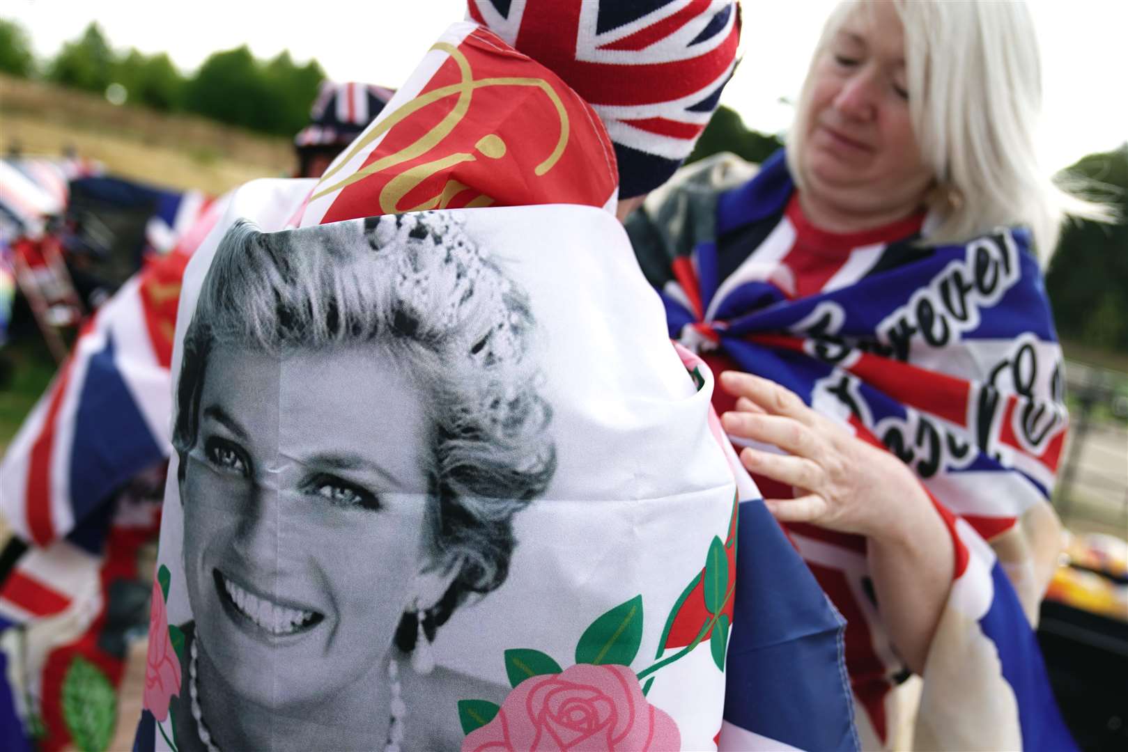 Well-wishers outside the Princess’s former residence, Kensington Palace (Aaron Chown/PA)