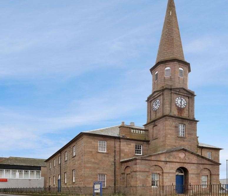 The Muckle Kirk in Peterhead has gone on the market for offers over £150,000.