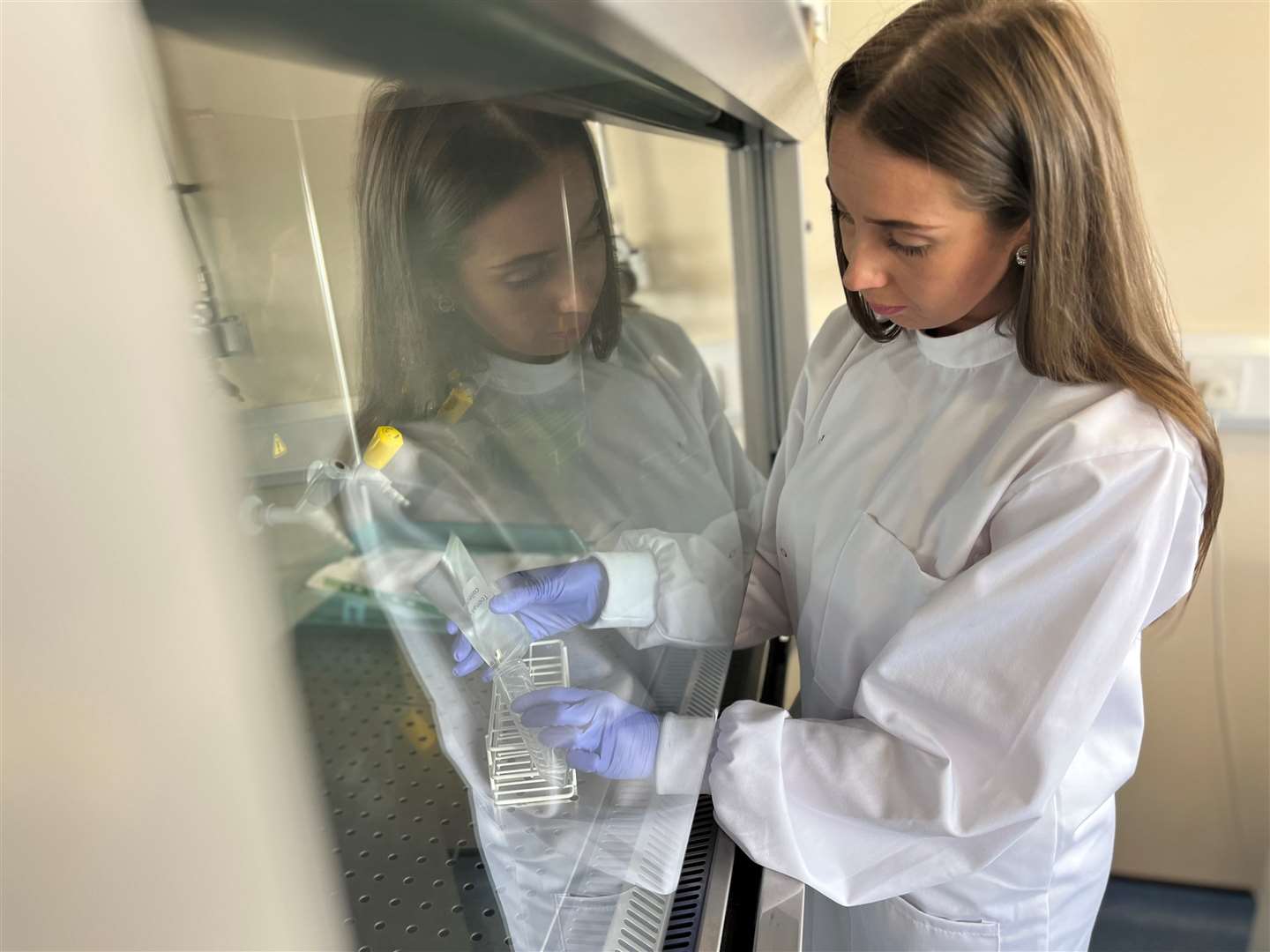 Reseacher Emma-Louise Tarburn examines samples
