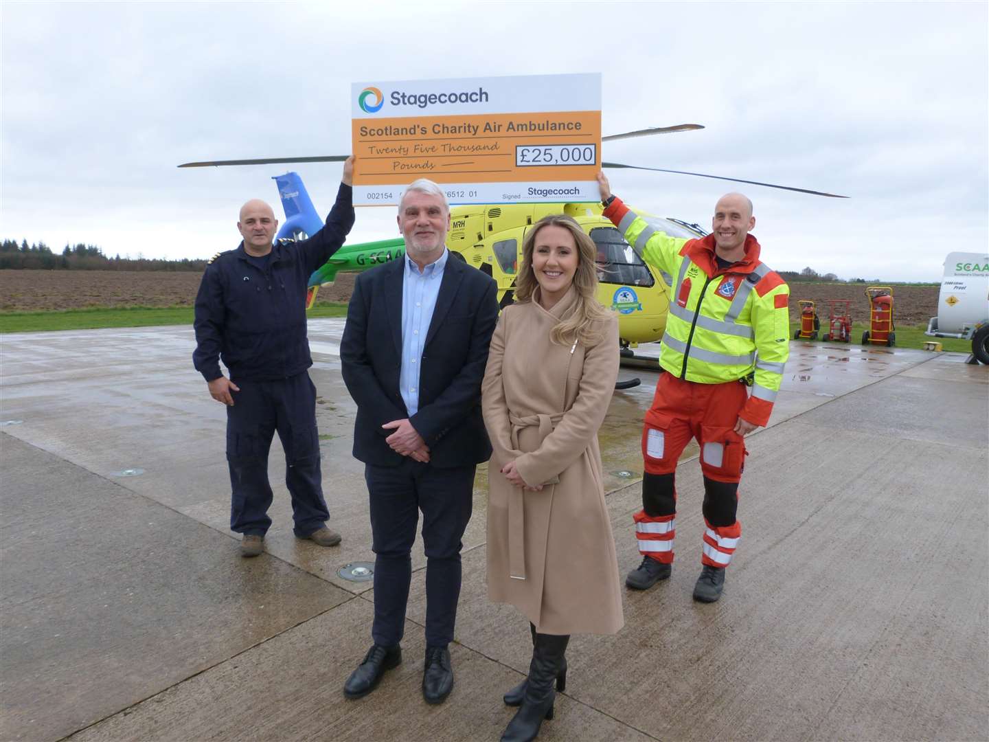 Stagecoach has donated £25,000 to the Scottish Charity Air Ambulance.