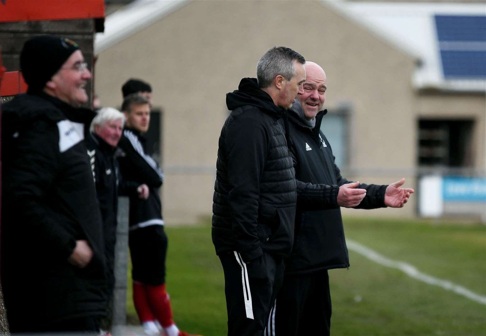 Vale boss Craig Stewart (right) enjoys a chat with Forres manager Steven MacDonald. Picture: Becky Saunderson..