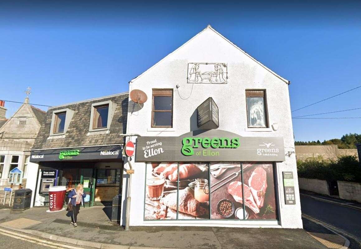 An application to turn part of the Greens of Ellon store into a hot food takeaway has been approved.