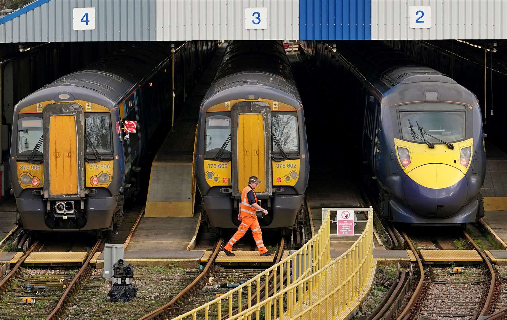 Southeastern will run no trains (Gareth Fuller/PA)