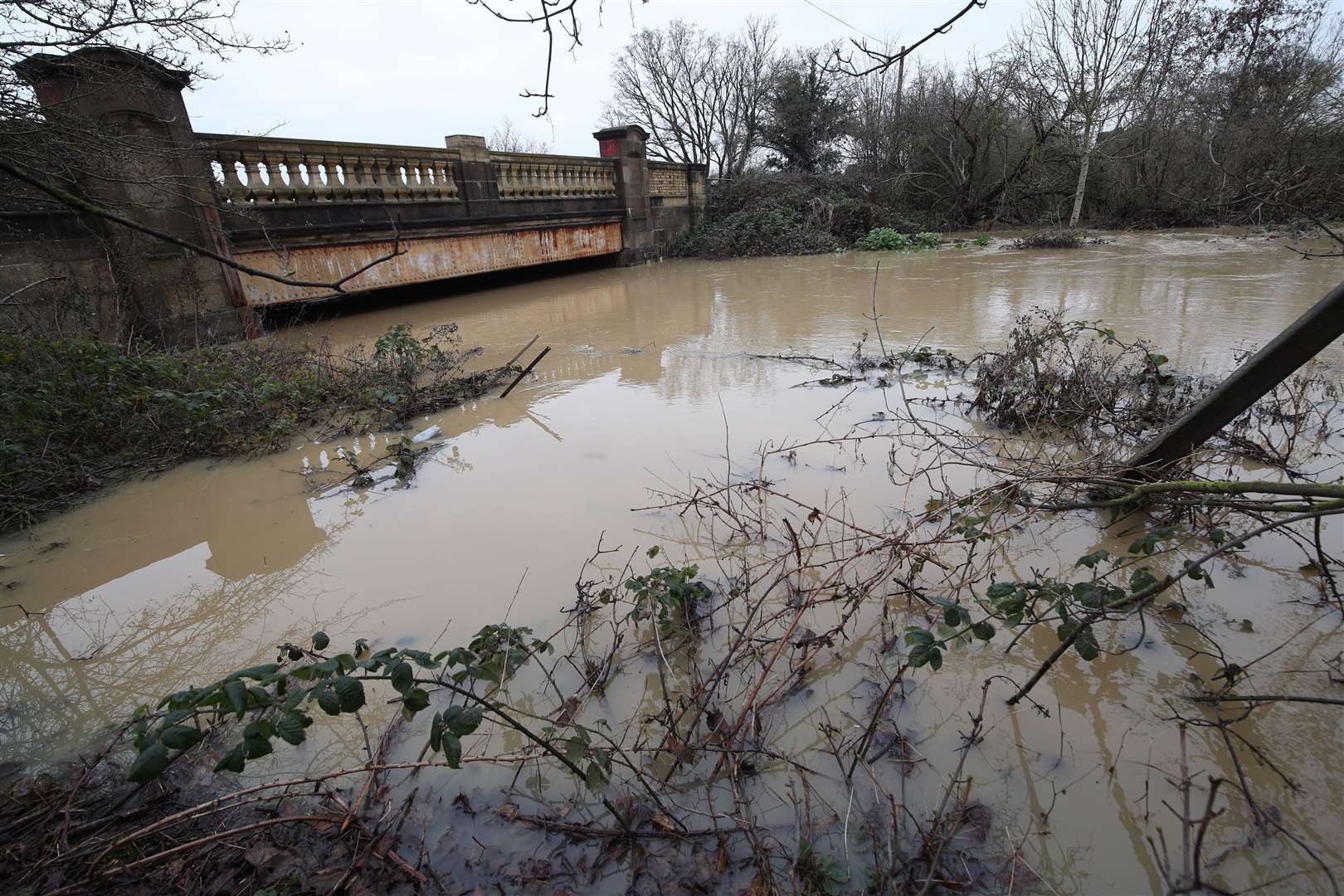 Flooding caused by the River Mardyke busting its banks near North Stifford and Purfleet, in Essex (Yui Mok/PA)