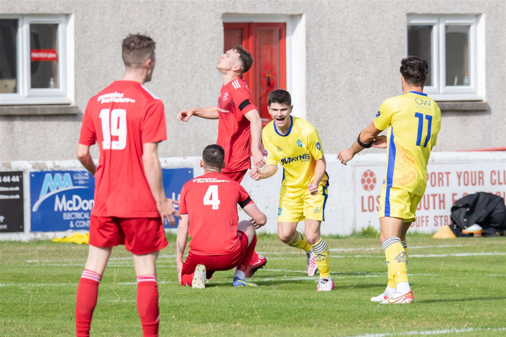 Buckie's Marcus Goodall opens the scoring for the travelling Jags. Picture: Daniel Forsyth..