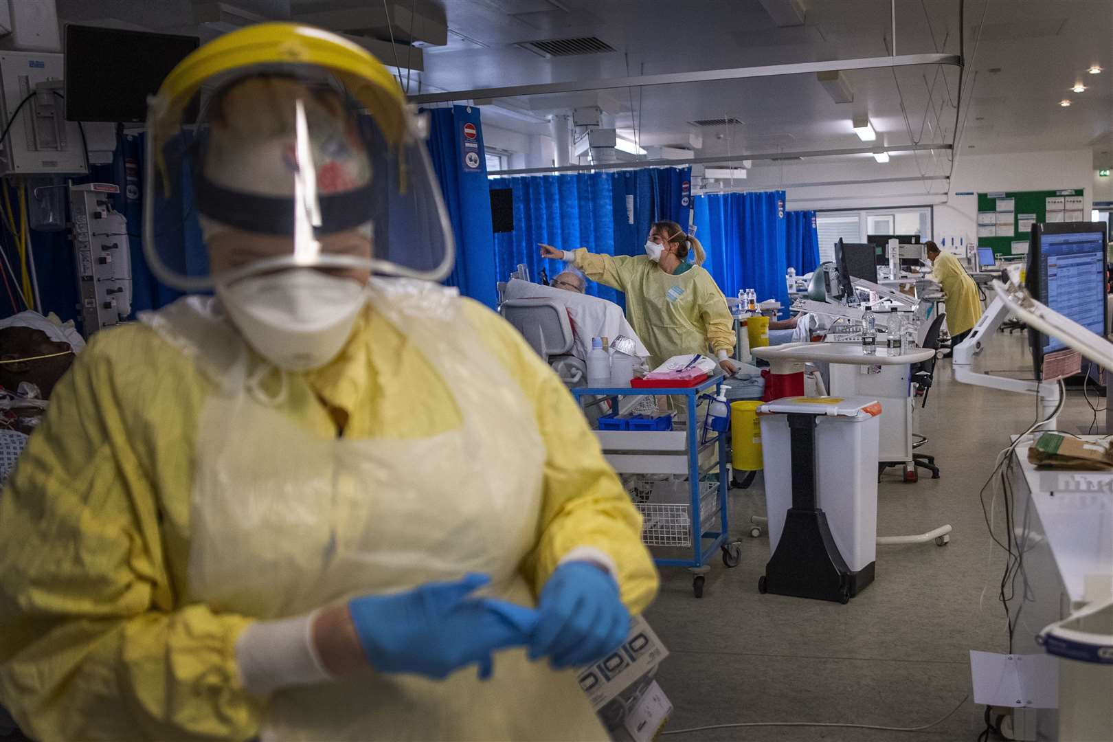 The report suggests labour market disruptions and the early impacts of the pandemic may have ‘forced’ many workers into early retirement (Victoria Jones/PA)