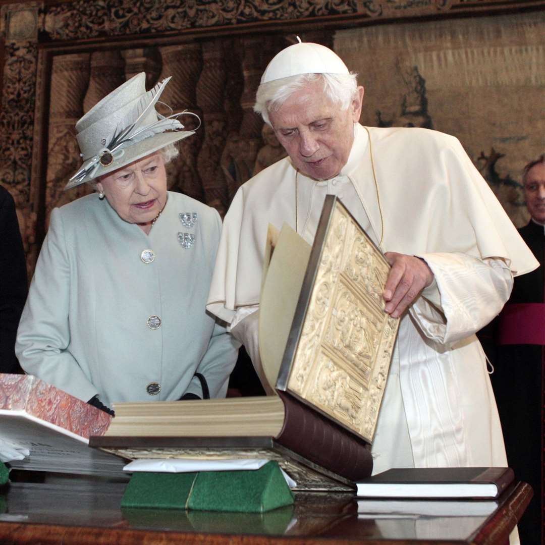 The Queen with Pope Benedict XVI (David Cheskin/PA)