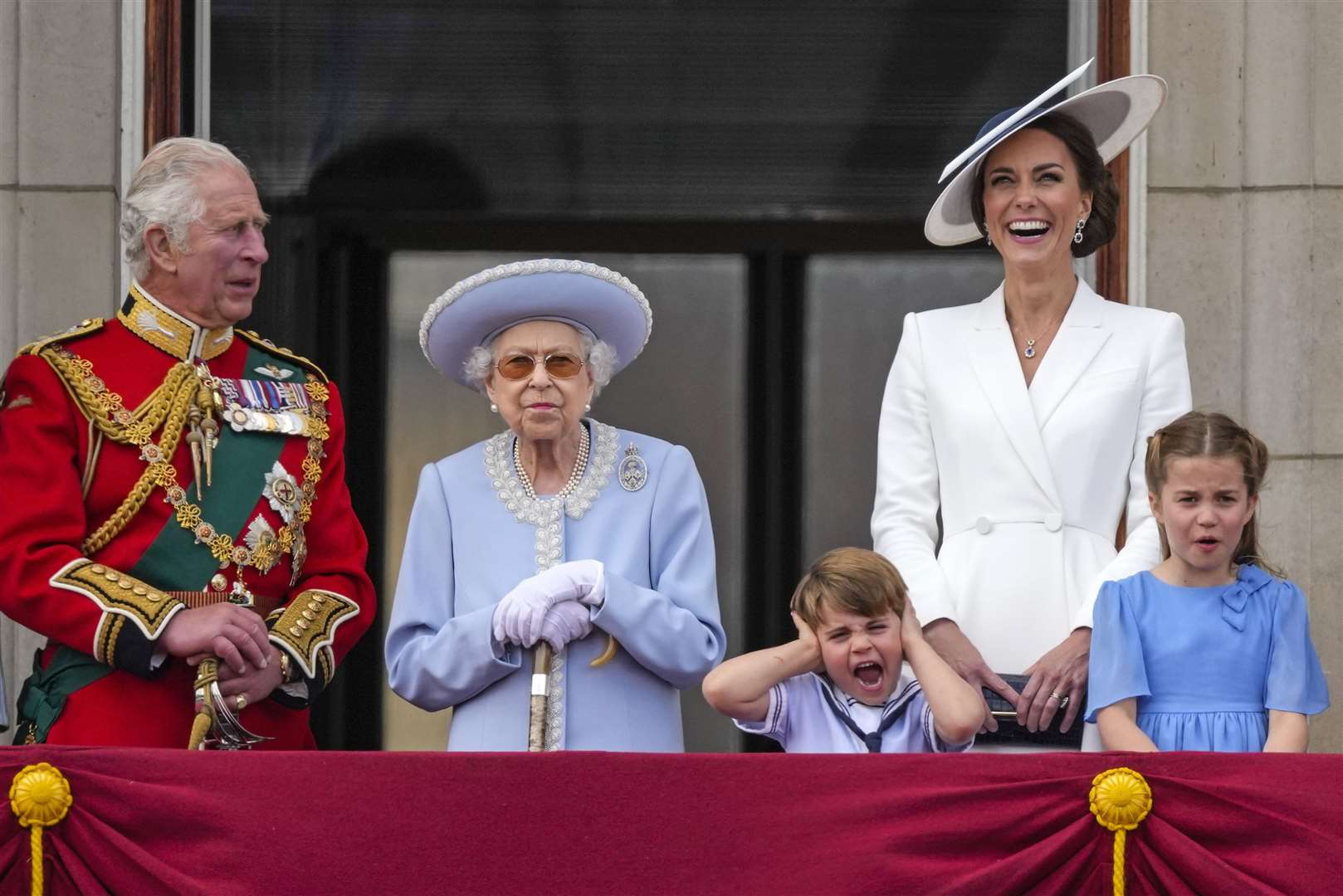 The Queen on the balcony on Thursday (Alastair Grant/PA)