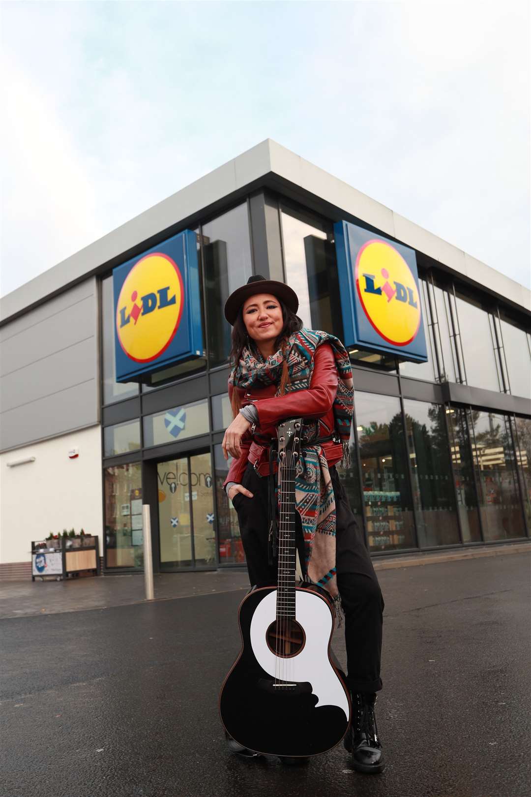 KT Tunstall has promoted Lidl's 100th store opening with a series of concerts including a recent gig in Aberdeen.