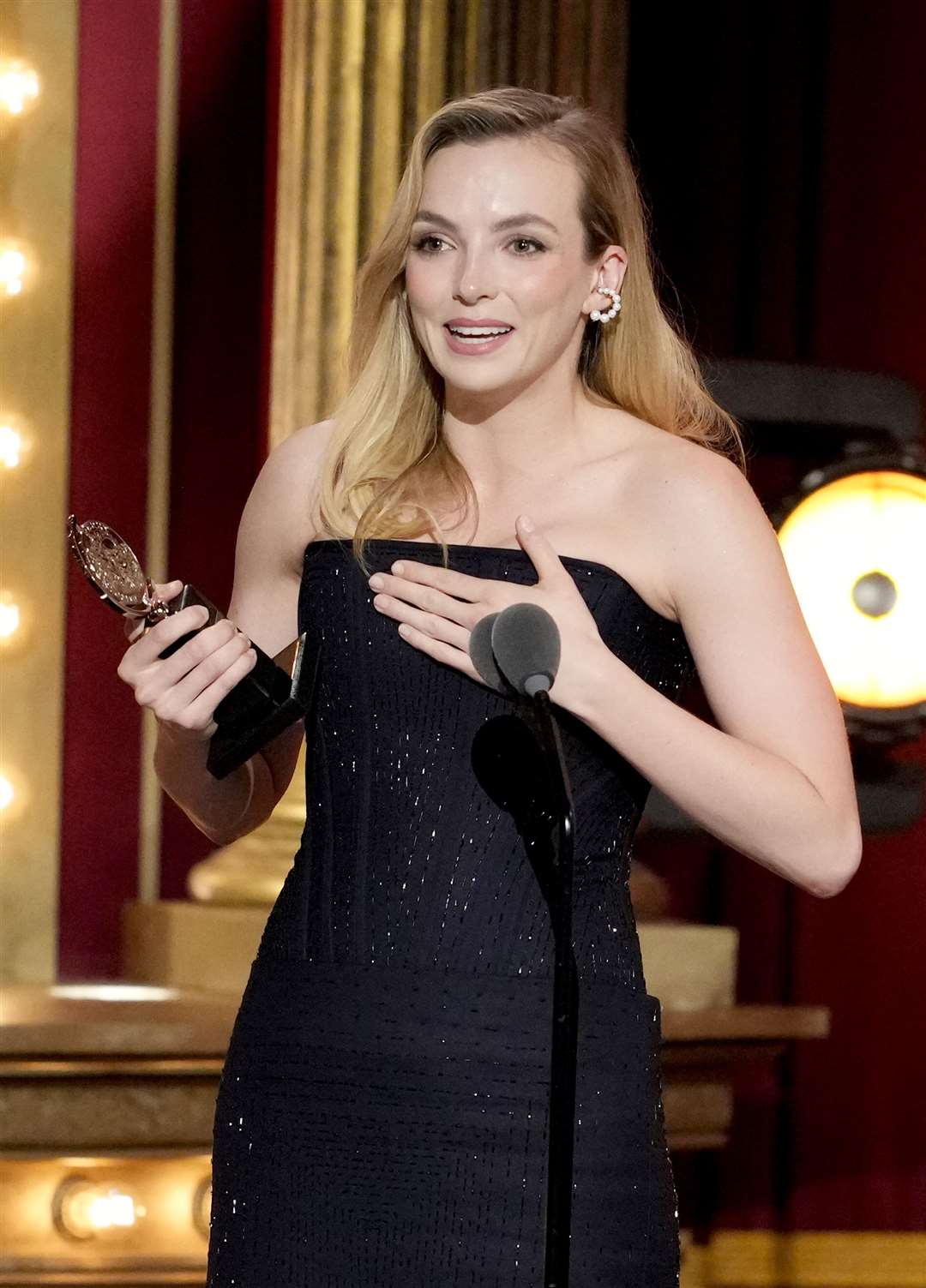 Jodie Comer accepts the award for best performance by an actress in a leading role in a play for “Prima Facie” at the 76th annual Tony Awards on Sunday, June 11, 2023, at the United Palace theatre in New York. (Photo by Charles Sykes/Invision/AP)