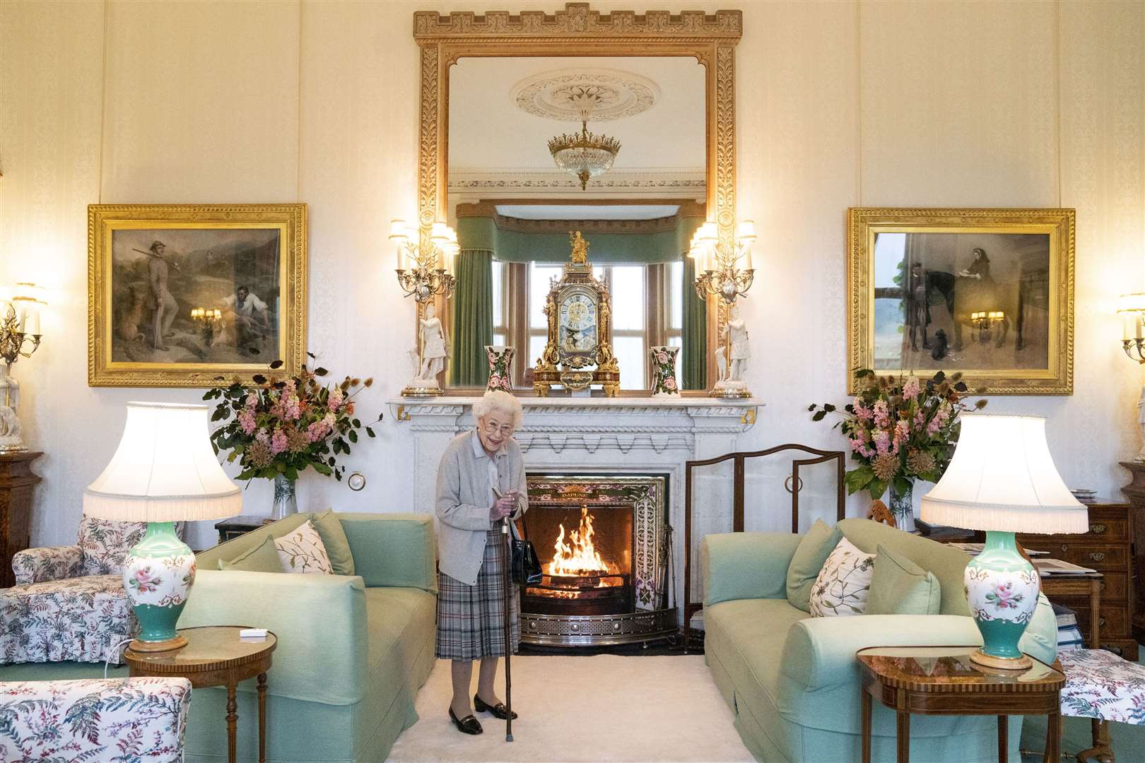 The Queen waiting in the Drawing Room before receiving Liz Truss (Jane Barlow/PA)